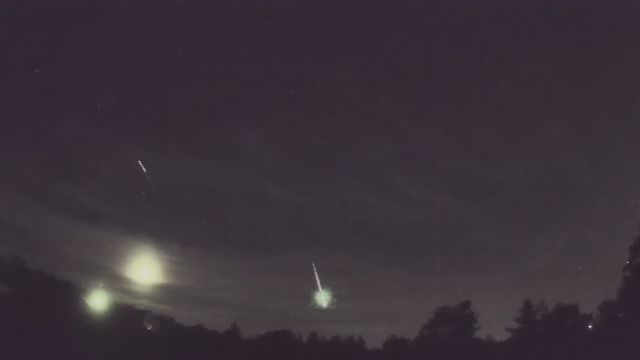 AMS90 meteor