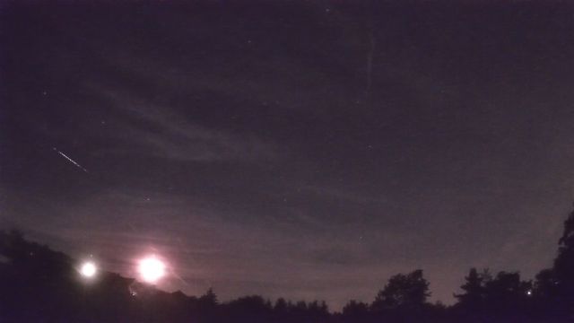 AMS90 meteor