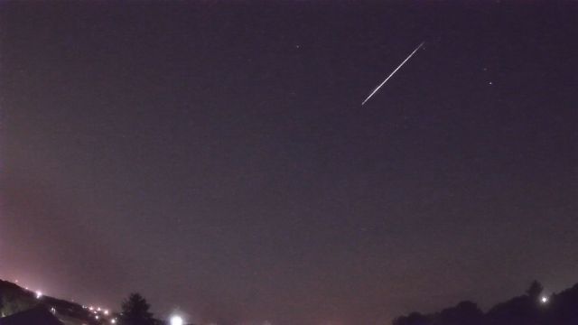 AMS90 meteor