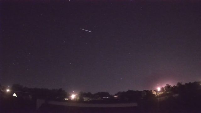 AMS90 meteor