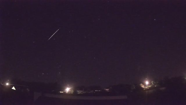 AMS90 meteor