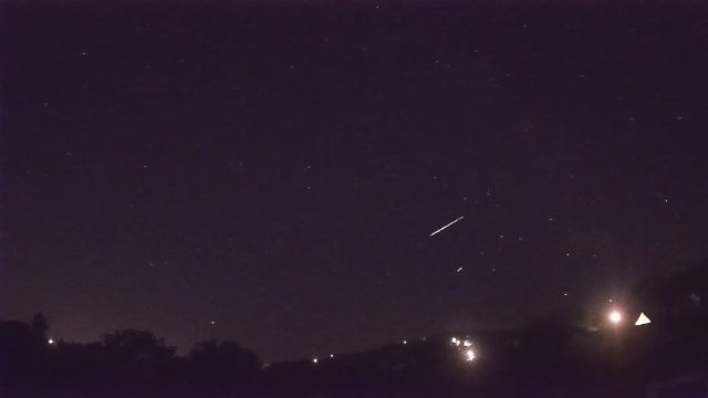 AMS90 meteor