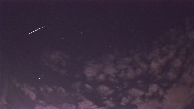 AMS90 meteor