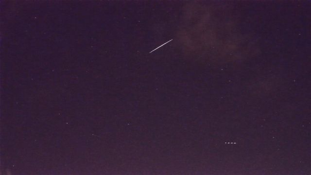 AMS90 meteor