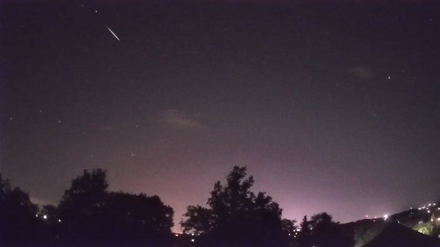 AMS90 meteor