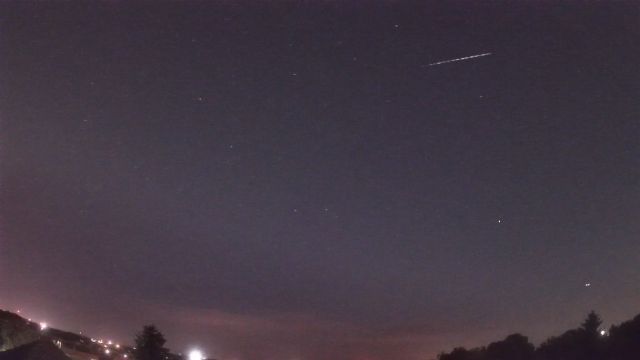 AMS90 meteor