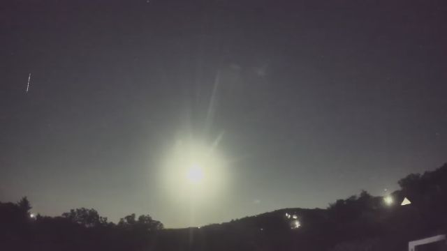 AMS90 meteor