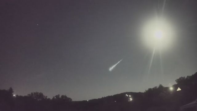 AMS90 meteor