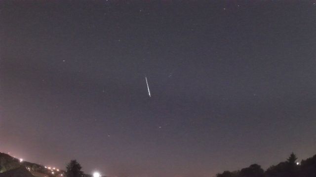 AMS90 meteor