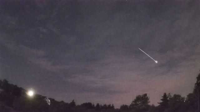 AMS90 meteor