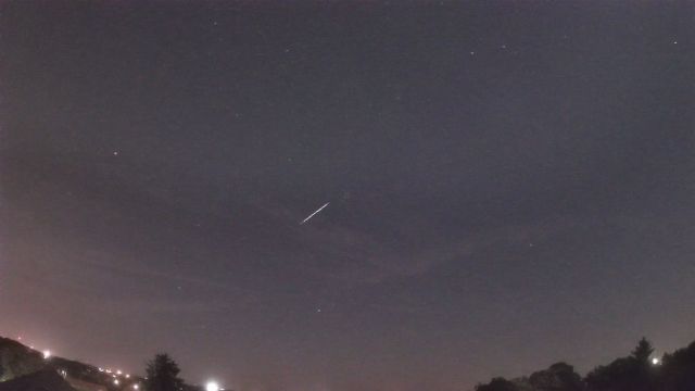 AMS90 meteor