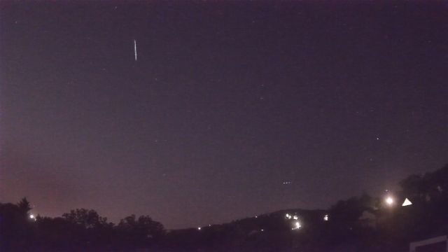 AMS90 meteor