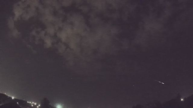 AMS90 meteor