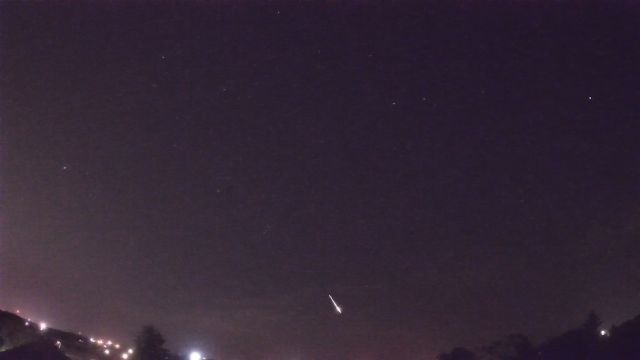 AMS90 meteor