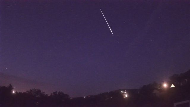 AMS90 meteor