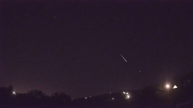 AMS90 meteor