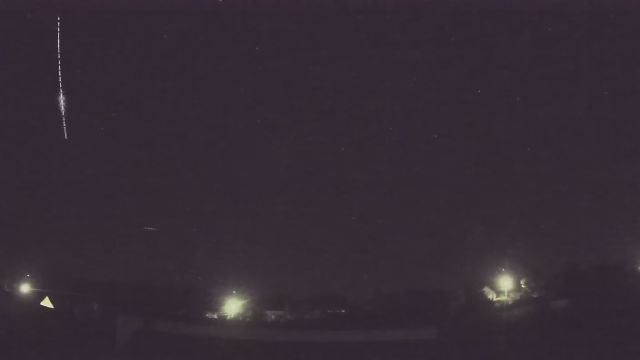 AMS90 meteor