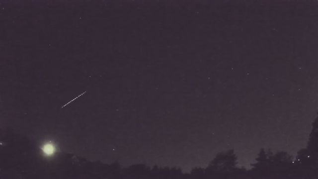 AMS90 meteor