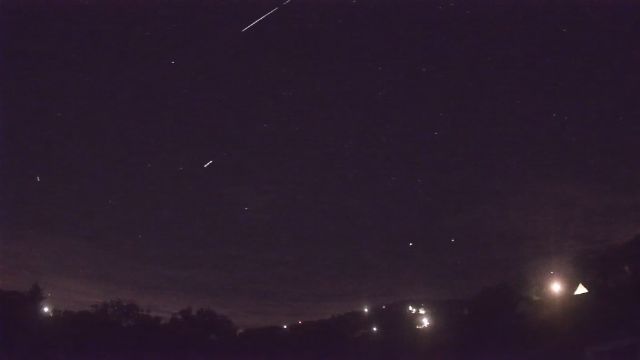 AMS90 meteor