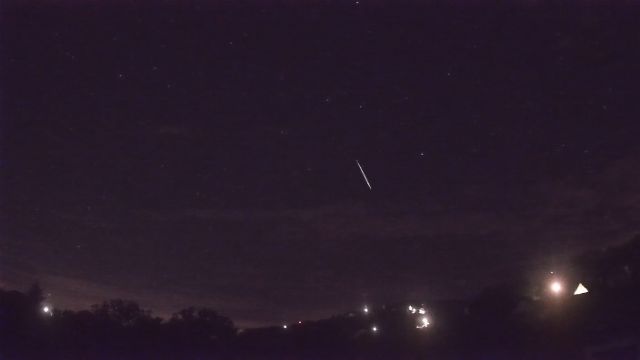 AMS90 meteor
