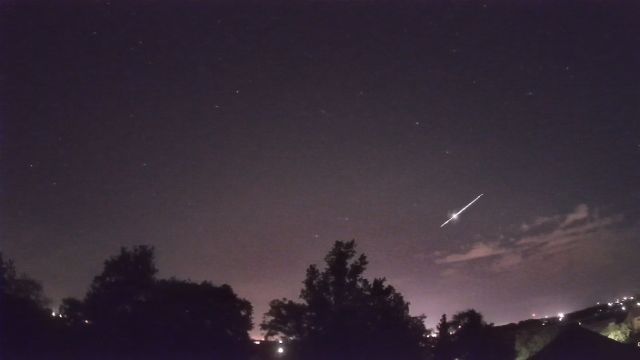 AMS90 meteor
