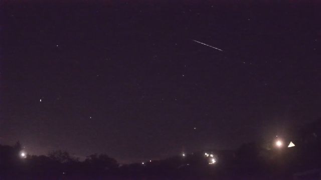 AMS90 meteor