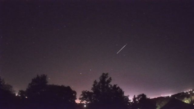 AMS90 meteor