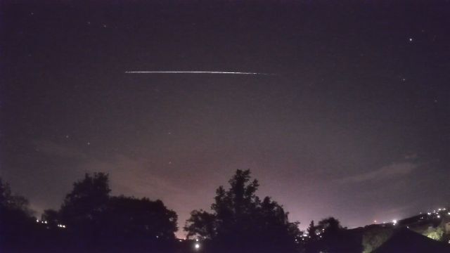 AMS90 meteor