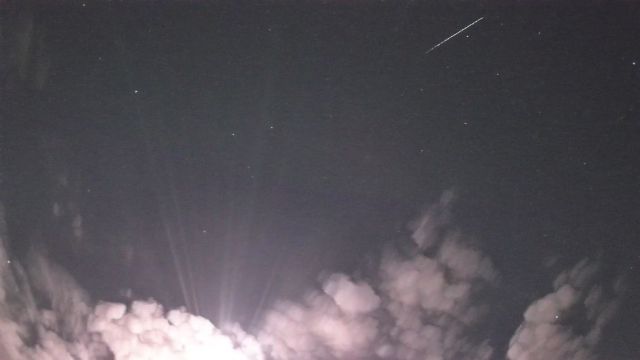 AMS90 meteor