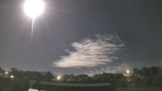 AMS90 meteor