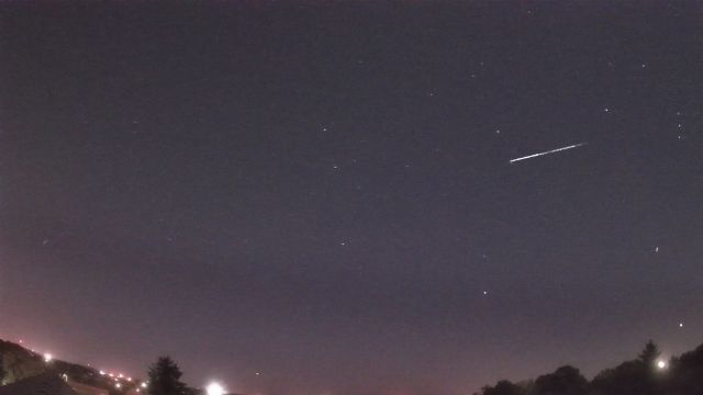 AMS90 meteor