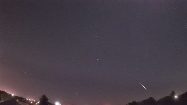AMS90 meteor