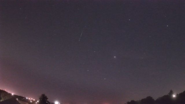 AMS90 meteor