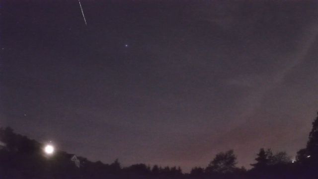 AMS90 meteor
