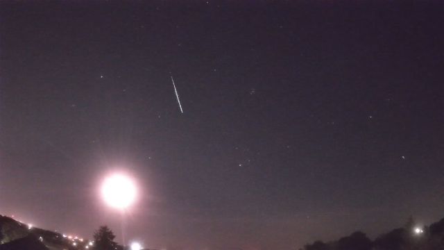 AMS90 meteor