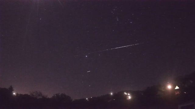 AMS90 meteor