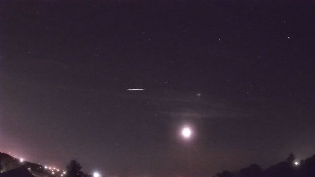 AMS90 meteor