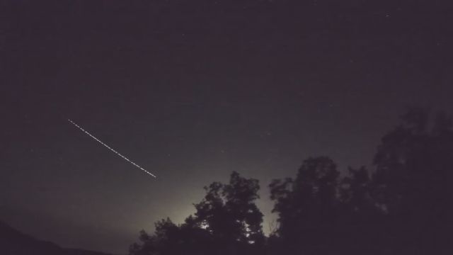 AMS92 meteor