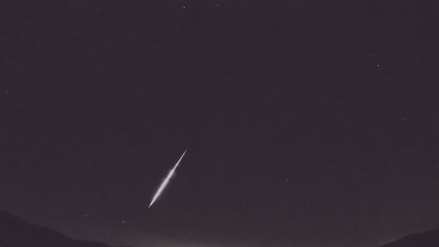 AMS92 meteor