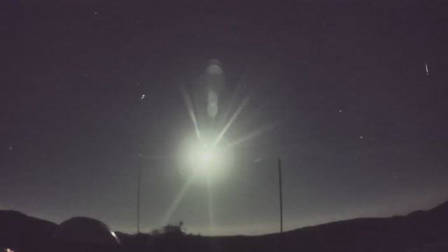 AMS92 meteor