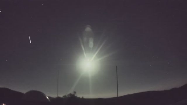AMS92 meteor