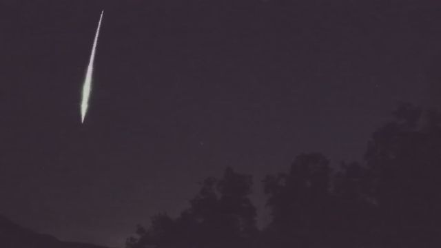 AMS92 meteor