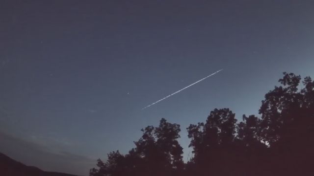 AMS92 meteor