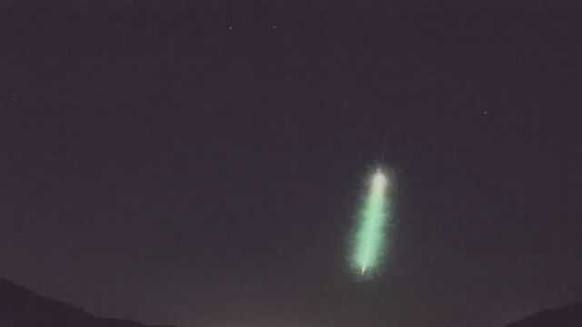 AMS92 meteor