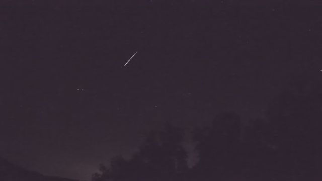 AMS92 meteor