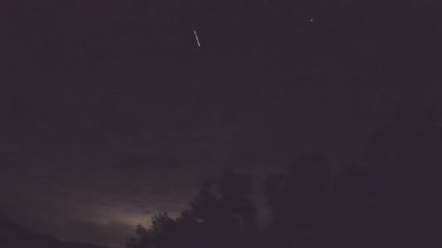 AMS92 meteor