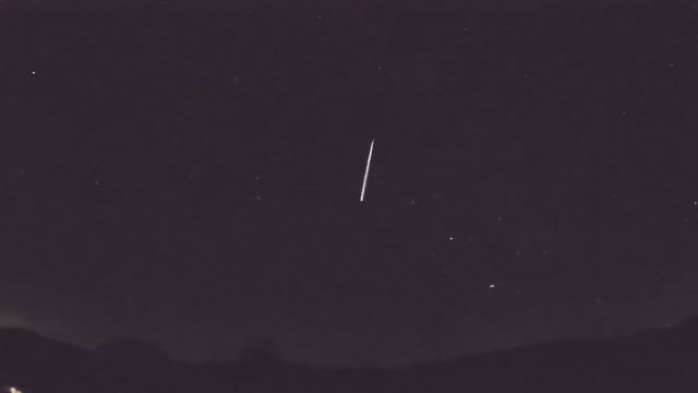 AMS92 meteor