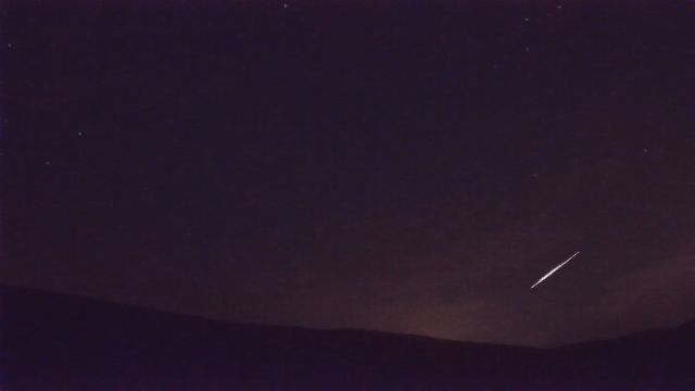 AMS92 meteor