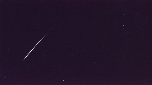 AMS92 meteor