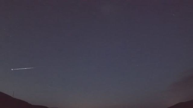 AMS92 meteor